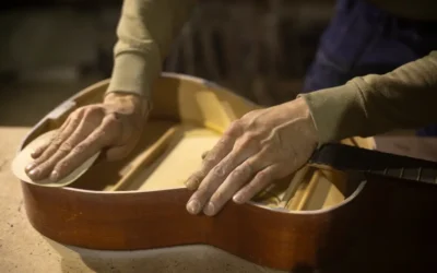 Quién inventó la guitarra española