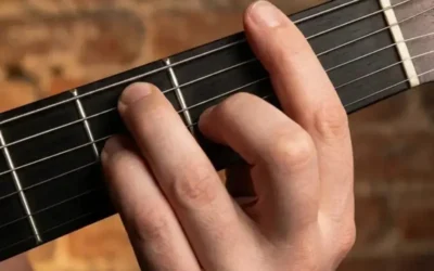 Acorde Fa en la guitarra: Cómo hacer el Fa Mayor y el Fa menor paso a paso